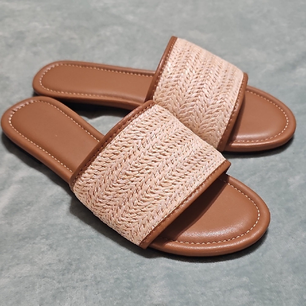 Chic Tan and Cream Women's Sandals